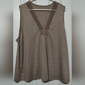 Size 4XL Sleeveless Tan Top with Embellished Neckline